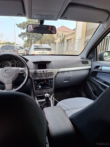 Opel Astra 2006, 277,000 km - 1.4 l - Bakı