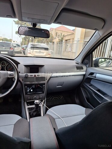 Opel Astra 2006, 277,000 km - 1.4 l - Bakı