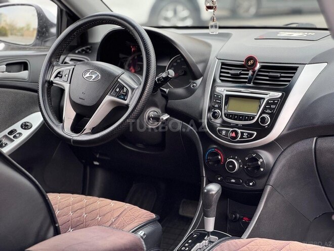 Hyundai Accent 2013, 255,300 km - 1.6 l - Naxçıvan