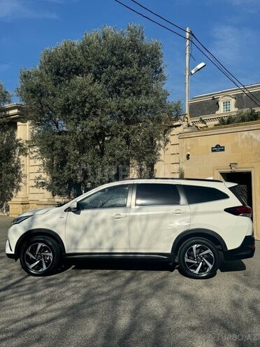 Toyota Rush 2021, 105,000 km - 1.5 l - Bakı