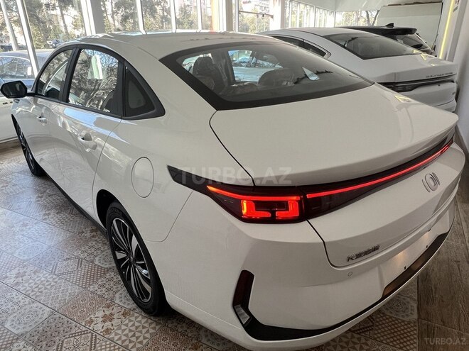 Changan Qiyuan A05 2024, 0 km - 1.5 л - Bakı