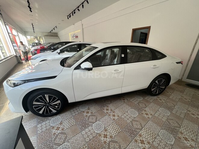Changan Qiyuan A05 2024, 0 km - 1.5 л - Bakı