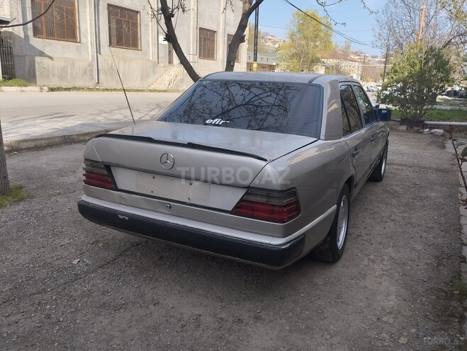 Mercedes E 230 1987, 907,056 km - 2.3 л - Şamaxı