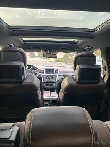 Mercedes  2014, 113,644 km - 6.3 l - Bakı