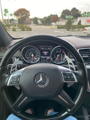 Mercedes  2014, 113,644 km - 6.3 l - Bakı