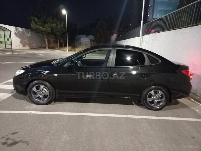 Hyundai Elantra 2009, 284,200 km - 1.6 l - Bakı