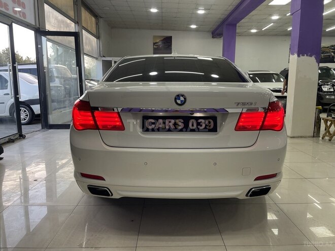 BMW 750-10