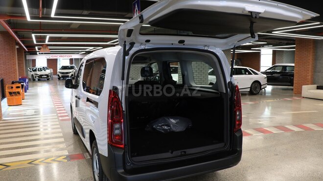 Opel Combo 2024, 0 km - 1.5 l - Bakı
