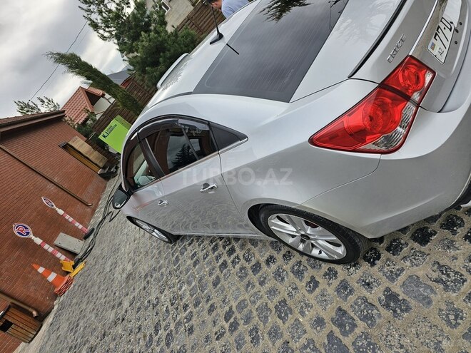 Chevrolet Cruze 2013, 280,000 km - 1.4 л - Qusar
