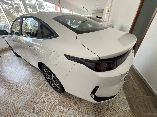 Changan Qiyuan A05-11