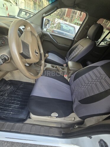 Nissan Navara 2013, 317,000 km - 2.5 l - Bakı