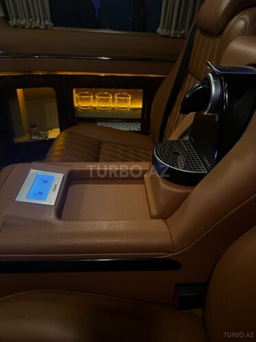 Mercedes Viano-11