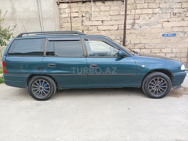 Opel Astra 1997, 100,000 km - 1.6 l - Bakı
