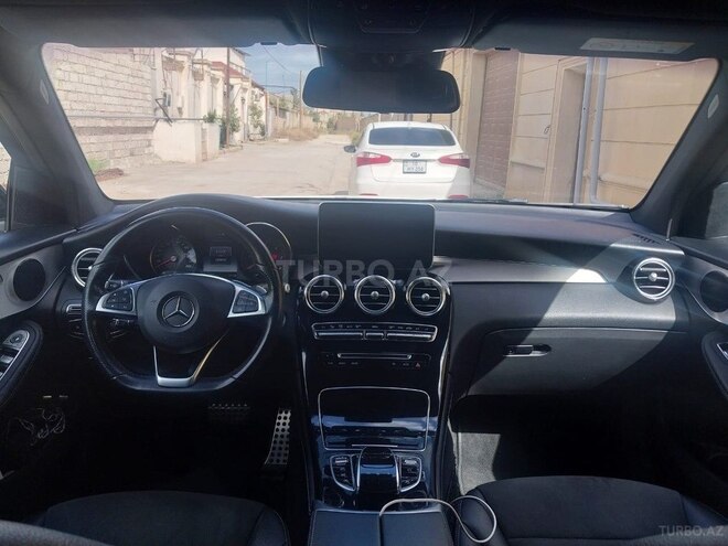 Mercedes GLC 250 4MATIC 2018, 160,970 km - 2.2 l - Bakı