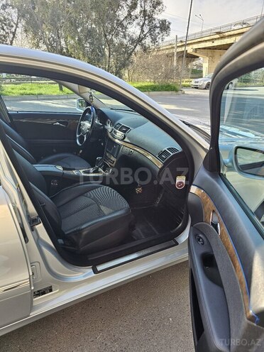 Mercedes E 200 2007, 261,000 km - 1.8 l - Bakı