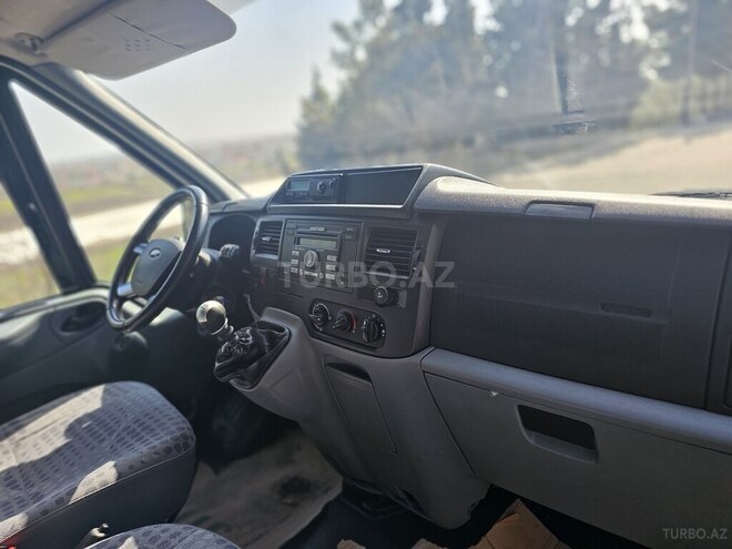 Ford Transit 2010, 245,000 km - 2.4 l - Bakı