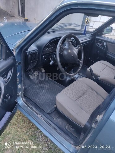 GAZ 3110 2002, 124,000 km - 2.3 l - Qazax