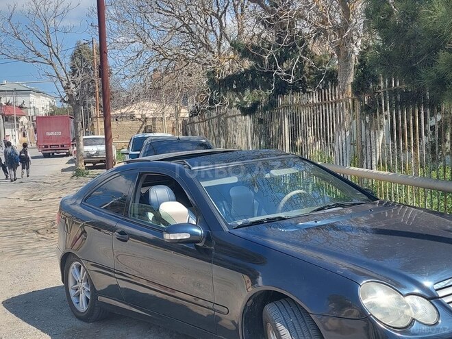 Mercedes C 230 2002, 302,000 km - 1.8 л - Bakı