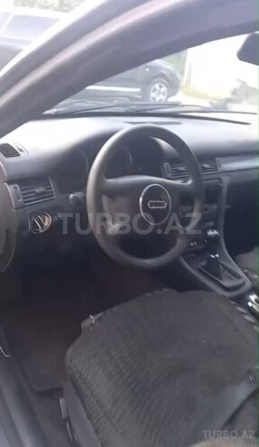Audi A6 allroad 2002, 200,000 km - 2.5 l - Bakı