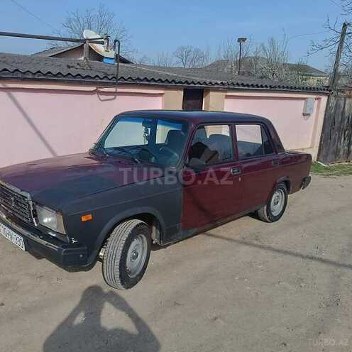 LADA (VAZ) 2107 2003, 95,000 km - 1.6 l - Quba