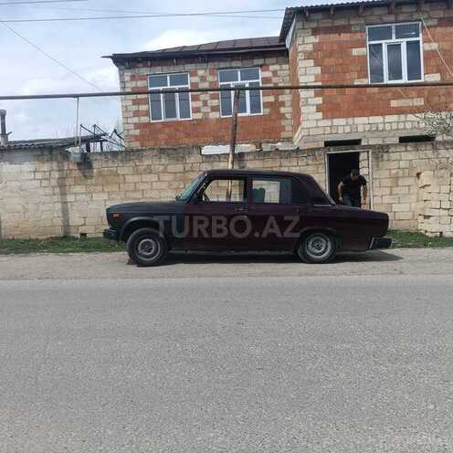 LADA (VAZ) 2107 2003, 95,000 km - 1.6 l - Quba