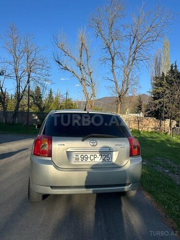 Toyota Corolla 2006, 188,000 km - 1.4 l - Qax