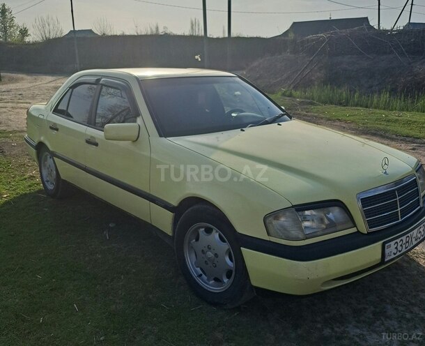 Mercedes C 180 1995, 380,000 km - 1.8 l - Bakı
