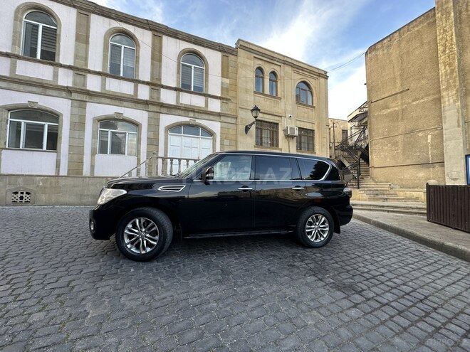 Nissan Patrol 2010, 134,000 km - 5.6 l - Bakı