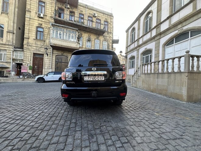 Nissan Patrol 2010, 134,000 km - 5.6 l - Bakı