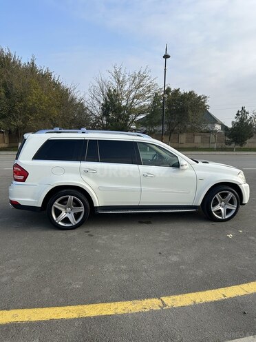 Mercedes GL 500 4MATIC 2011, 193,000 km - 5.5 l - Bakı