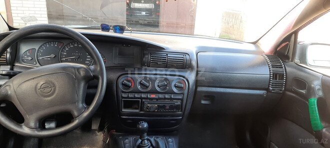 Opel Omega 1996, 640,000 km - 2.0 l - Bakı