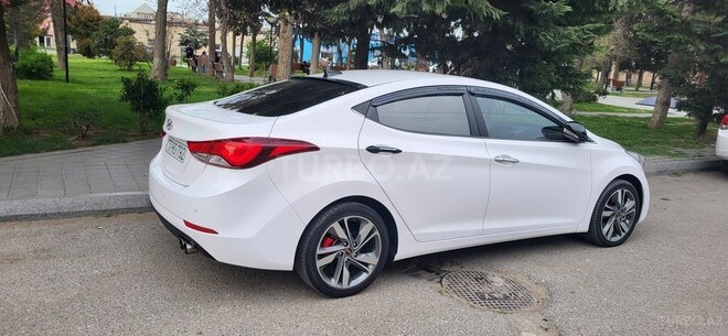 Hyundai Avante 2014, 71,500 km - 1.6 л - Bakı