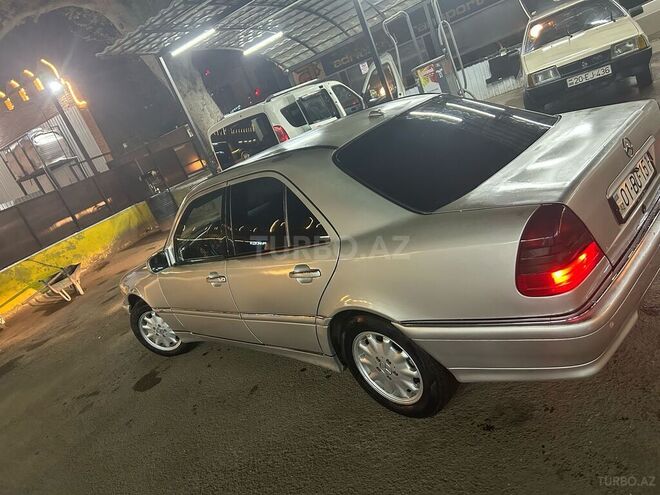 Mercedes C 240 1999, 320,000 km - 2.4 l - Gəncə