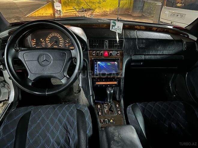 Mercedes C 240 1999, 320,000 km - 2.4 l - Gəncə