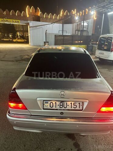Mercedes C 240 1999, 320,000 km - 2.4 l - Gəncə