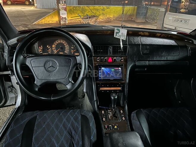 Mercedes C 240 1999, 320,000 km - 2.4 l - Gəncə