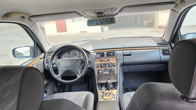 Mercedes E 220 d 1999, 632,000 km - 2.2 l - Bakı