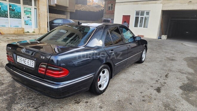 Mercedes E 220 d 1999, 632,000 km - 2.2 l - Bakı