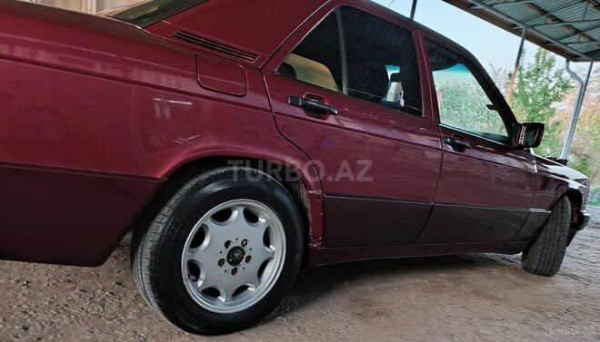 Mercedes 190 1992, 350,950 km - 2.0 l - Şirvan