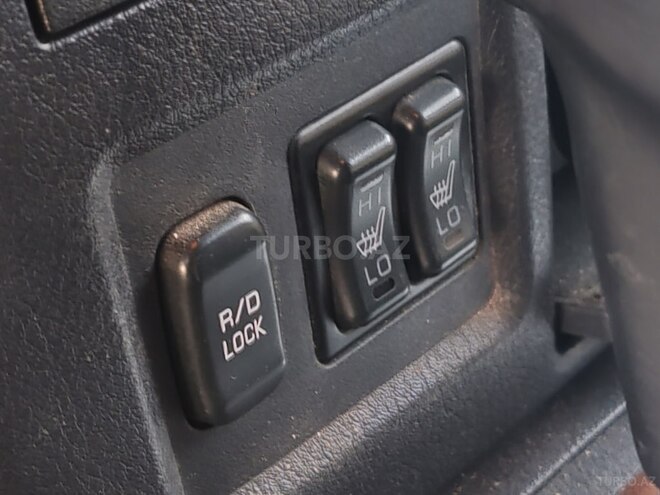 Mitsubishi Pajero 2007, 253,000 km - 3.8 l - Bakı