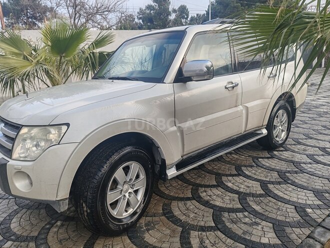 Mitsubishi Pajero 2007, 253,000 km - 3.8 l - Bakı