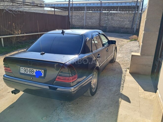 Mercedes C 220 1995, 300,000 km - 2.2 л - Şirvan
