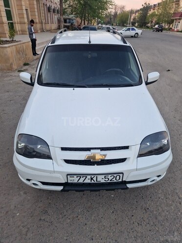 Chevrolet Niva 2016, 280,000 km - 1.7 l - Sabirabad