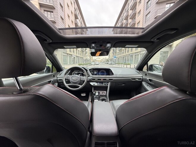 Hyundai Sonata-17
