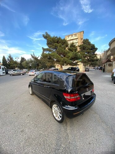 Mercedes B 170 2006, 217,000 km - 1.7 л - Bakı