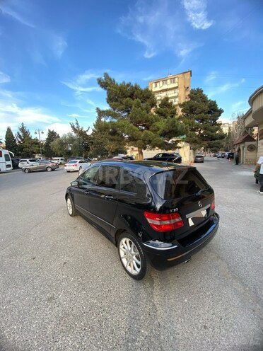 Mercedes B 170 2006, 217,000 km - 1.7 л - Bakı