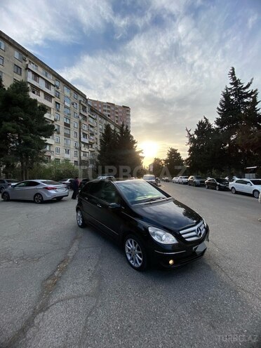 Mercedes B 170 2006, 217,000 km - 1.7 л - Bakı