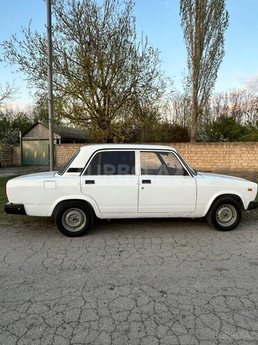 LADA (VAZ) 2107 2006, 95,000 km - 1.6 l - Ucar