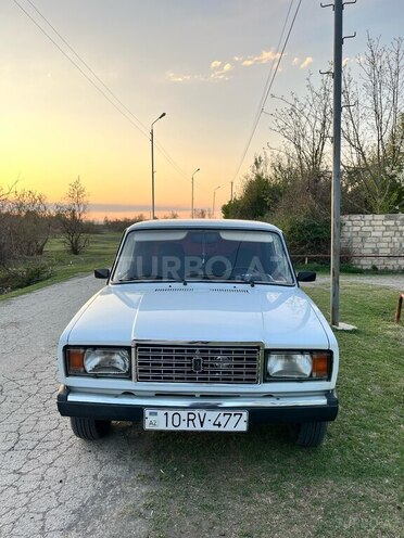 LADA (VAZ) 2107 2006, 95,000 km - 1.6 l - Ucar