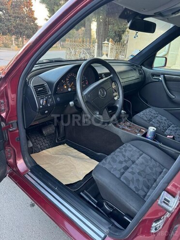 Mercedes C 180 1999, 250,000 km - 1.8 l - Bakı